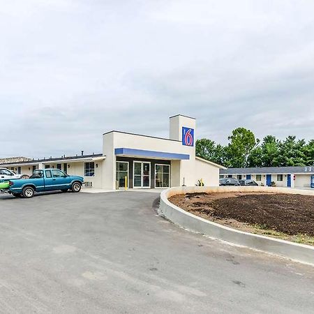 Motel 6 Troutville, Va Екстериор снимка